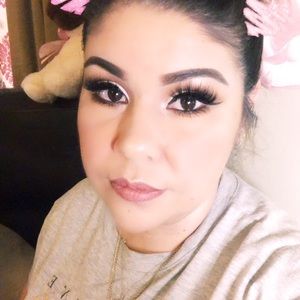 Meet your Posher, Rosa esmeralda